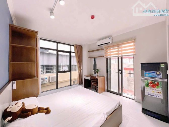 Bán toà Apartment 2 thoáng, Dòng tiền 180tr/thg, Cầu Giấy, DT135m, 7T, mt8m, 40.9 tỷ