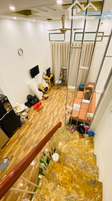 BÁN NHÀ TÔN ĐỨC THẮNG - NHÀ DÂN XÂY, NỞ HẬU, 2 THOÁNG TRƯỚC SAU,HIẾM