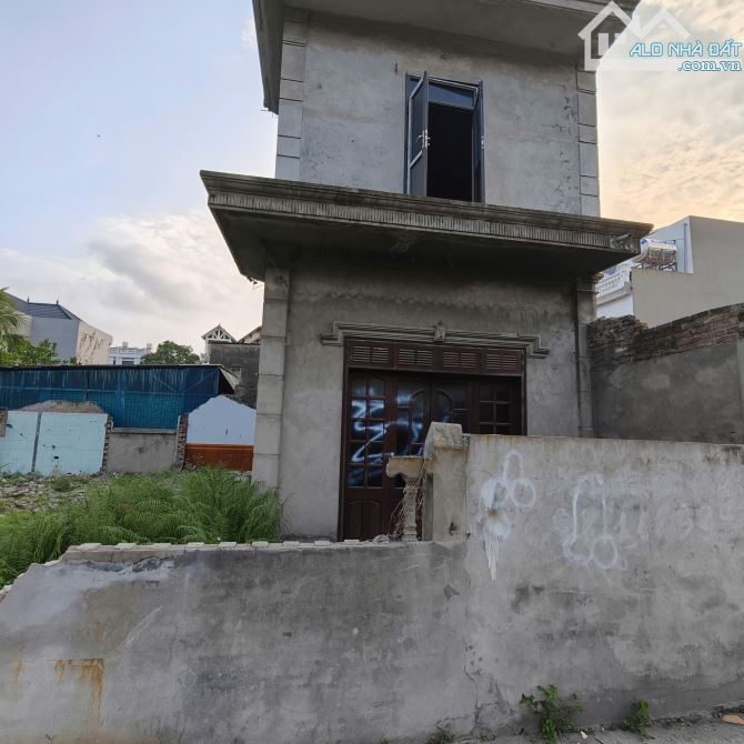 LÔ ĐẤT 77m2- RẺ NHẤT VĂN MÔN, YÊN PHONG. SẴN NHÀ TẠM- Ô TÔ VÀO TẬN ĐẤT- CHỈ 1.99 TỶ - 1