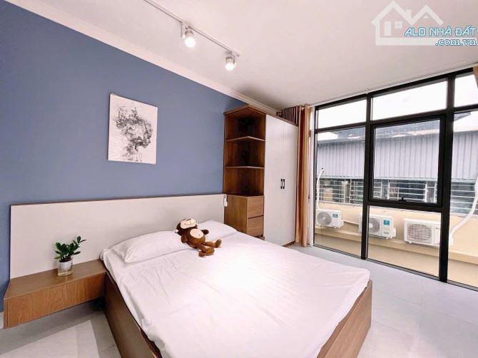Bán toà Apartment 2 thoáng, Dòng tiền 180tr/thg, Cầu Giấy, DT135m, 7T, mt8m, 40.9 tỷ