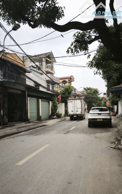 B.ÁN ĐẤT MẶT PHỐ THUÝ LĨNH, DT: 150M2, MT16,8M, MẶT PHỐ Ô TÔ TRÁNH. GIÁ: 34,5 tỷ.