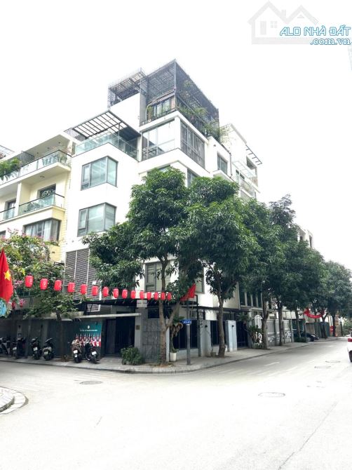 Bán biệt thự liền kề Nguyễn Tuân thanh xuân căn góc 2 mặt tiền 8 tầng thang máy mặt tiền b
