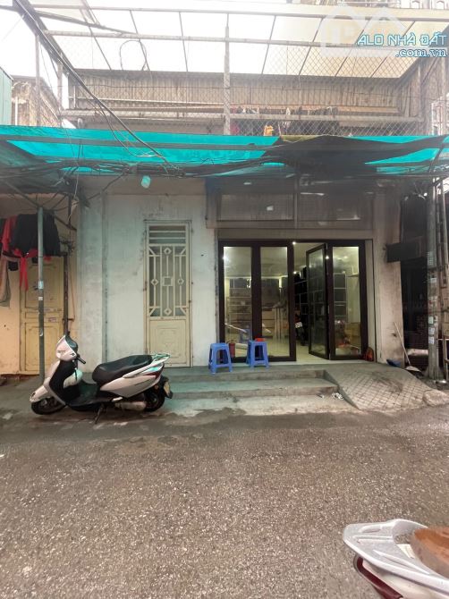 BÁN ĐẤT TẶNG NHÀ 2 TẦNG CŨ – PHỐ NAM DƯ – Ô TÔ ĐỖ CỬA – 40M – MT 4,5M – 10,5 TỶ