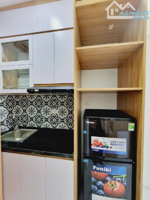 Hot, giá đầu tư, nhà dòng tiền phố Vip Thanh Xuân, 19 phòng full đồ, 75m2x6t, chỉ 18 tỉ