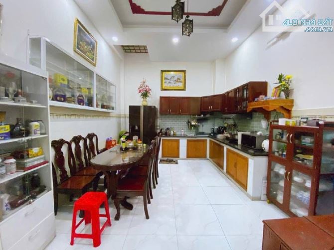 AEON TÂN PHÚ - GẦN 70M2- 4TẦNG - Ô TÔ VÀO NHÀ - KHU DÂN TRÍ CAO - FULL NỘI THẤT 8TỶ NHẸ - 3