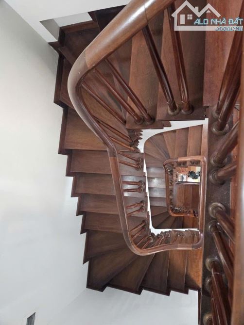 HẠ CHÀO LẦN 2 BÁN GẤP NHÀ MẶT PHỐ THUỴ KHUÊ ĐỒNG CỔ TÂY HỒ 40M 6 TẦNG MT 4.4M HƠN 16 TỶ KD