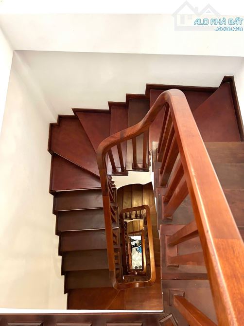 Mình là chính chủ cần bán gấp căn nhà tại số 48 ngõ 164 Hồng Mai