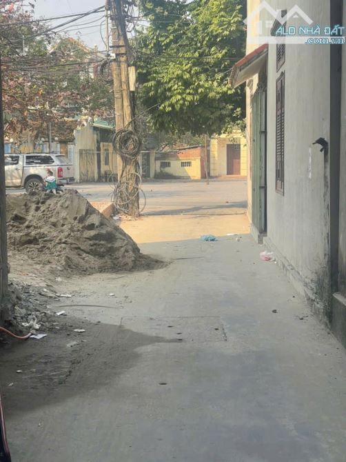 LÔ ĐẤT HIẾM 50M- MẶT TIỀN HƠN 6M- SÂN NHÀ VĂN HOÁ PHÙ KHÊ, TỪ SƠN. Ô TÔ VÀO TẬN ĐẤT-1.99ty - 6