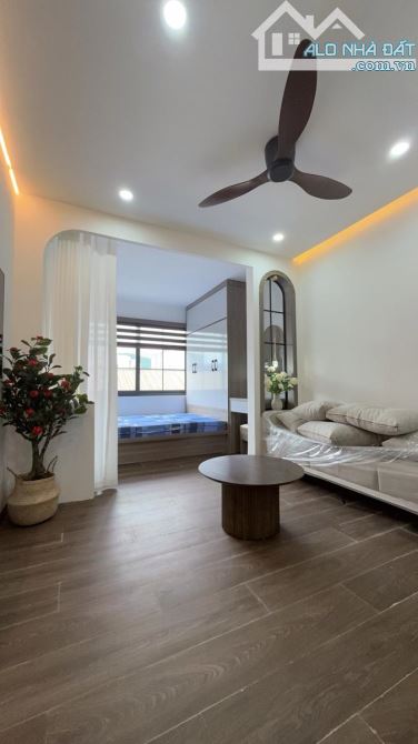 Bán nhà mặt phố Bát Đàn Hoàn Kiếm nhà 2 mặt phố trước sau phù hợp xây toà khách sạn đẳng c