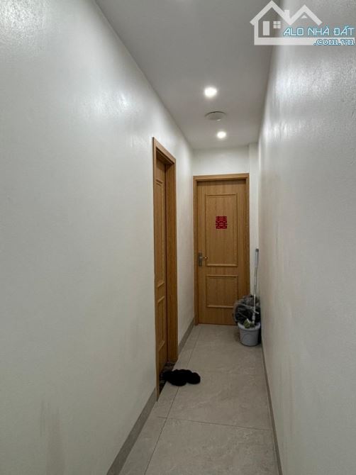 Mặt phố Lò Đúc — 50m² × 7T — MT 4m — Vỉa hè rộng — Thang máy nhập khẩu — Nhỉnh 40 Tỷ (TL)