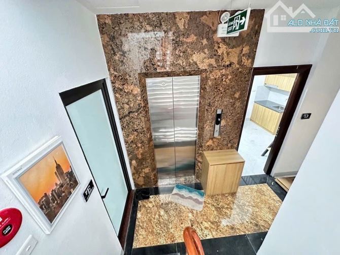 Khương Đình, siêu phẩm CCMN 42 phòng, dòng tiền đạt 2,8 tỷ/năm, 30m ra phố