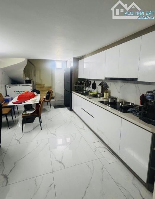 Nhà Dân Xây Ngõ 89 Lạc Long Quân - 6 Tầng - 7.x Tỷ