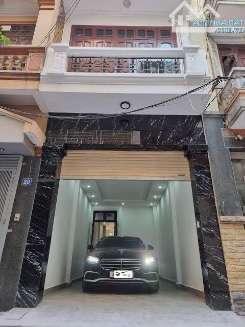 PHÂN LÔ PHỐ HOÀNG SÂM 50Mx4T-TRƯỚC NHÀ OTO TRÁNH-KHU DÂN TRÍ CAO-GIÁ 20.5 TỶ