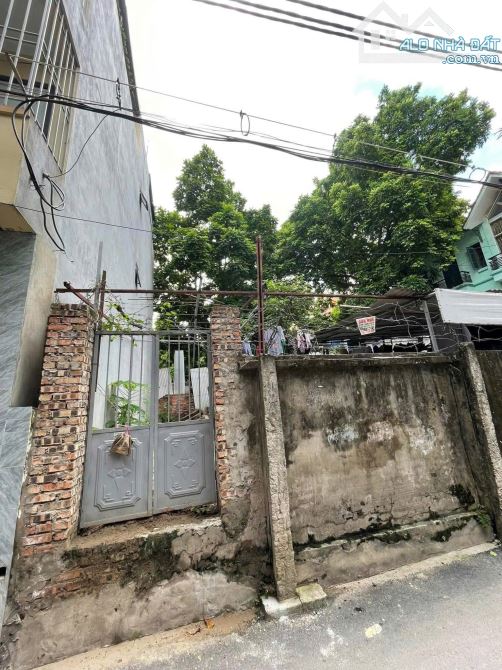 Bân gấp đất Phố Võng Thị 50m2, MT 4m chỉ 14.8 tỷ, cách hồ 30m