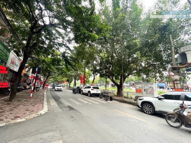 Khương Đình, siêu phẩm CCMN 42 phòng, dòng tiền đạt 2,8 tỷ/năm, 30m ra phố