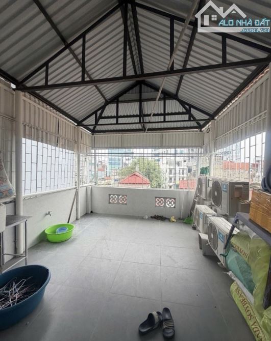 Nhà Dân Xây Ngõ 89 Lạc Long Quân - 6 Tầng - 7.x Tỷ