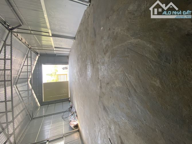 Kho trống 170m2 mặt tiền Trưng Nữ Vương