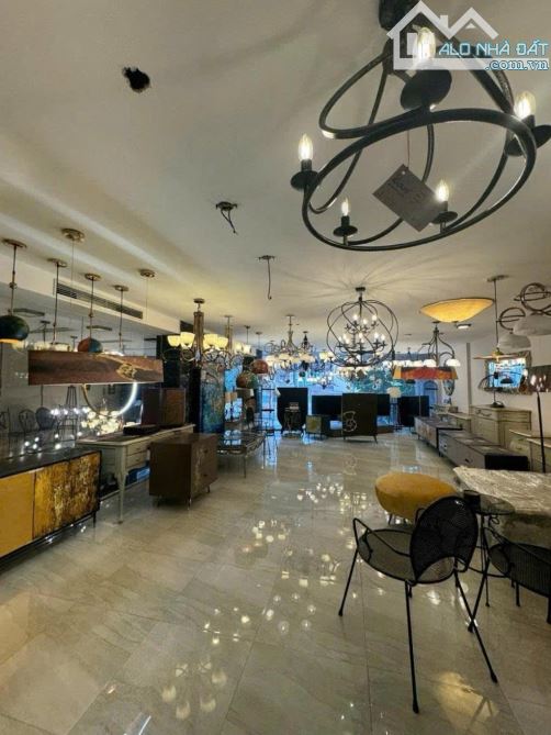 SIÊU PHẨM TÒA VĂN PHÒNG VIP NHẤT MẶT PHỐ ÂU CƠ – VIEW SÔNG HỒ – 160M² – NHỈNH 180 TỶ