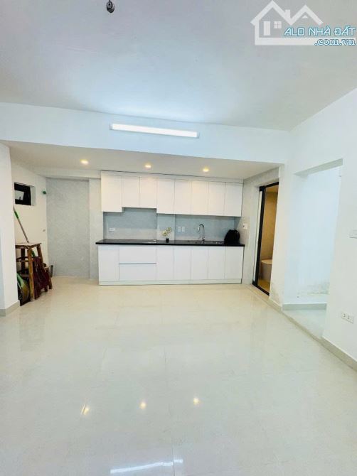 Có 1.0.2 tập thể khu vip Nguyễn Chí Thanh, Đống Đa, ô tô, 65m2 2pn ở ngay chỉ 4,1 tỷ