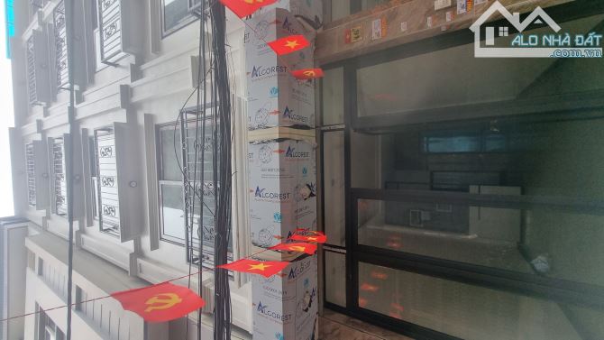 Bán nhà Phố Định Công, Hoàng Mai, Thang Máy, cạnh vành đai 2.5, dt 35m2 x 6 tầng, Giá 9.65