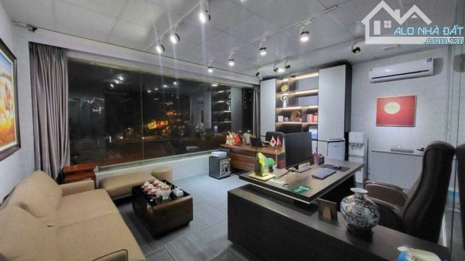 BÁN NHÀ MẶT PHỐ CẦU GIẤY, VỈA HÈ ĐÁ BÓNG, KINH DOANH ĐẮC ĐỊA, DT 65M2, 6 TẦNG GIÁ 41 TỶ