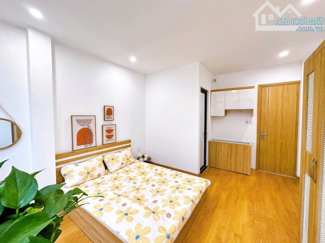 BÁN TOÀ CCMN QUAN NHÂN, 53M2×6T THANG MÁY, 10 CĂN HỘ, DT 80TR/THÁNG, 15.6 TỶ