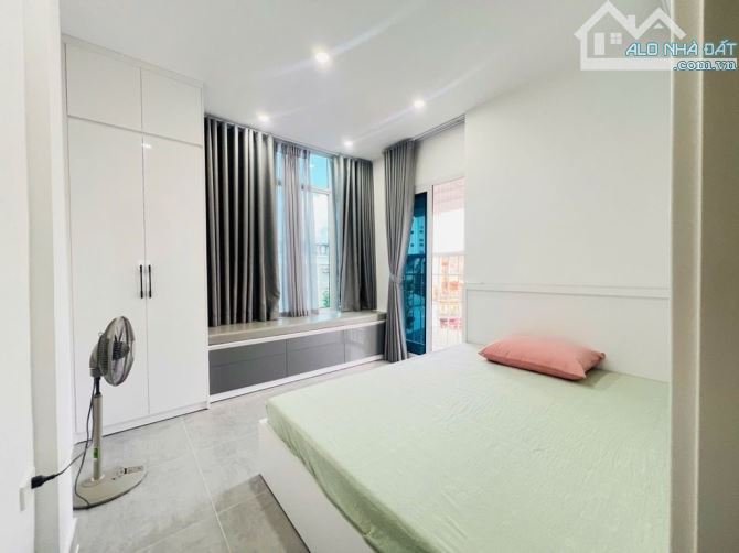 BÁN NHÀ - TẬP THẺ - NGUYỄN VĂN TỐ - HOÀN KIẾM - 39/55M - 6.25 TỶ - 2 NGỦ - LÔ GÓC - FULL N