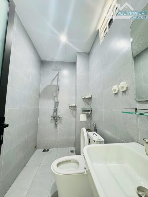 BÁN NHÀ 4 TẦNG FULL NỘI THẤT – Ô TÔ NGỦ TRONG NHÀ – GẦN BIỂN NGUYỄN TẤT THÀNH - 3