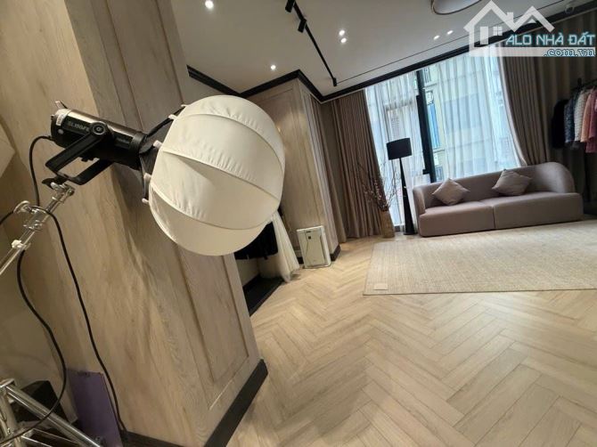 NHÀ MẶT PHỐ CỔ HÀNG CHÁO - LÕI ĐỐNG ĐA - KINH DOANH ĐỈNH - VỊ TRÍ ĐẮC ĐỊA - Ô TÔ TRÁNH