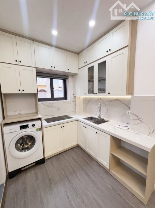 CĂN HỘ TẬP THỂ PHỐ KIM NGƯU DT70M LÔ GÓC - 3 MẶT THOÁNG-3 NGỦ FULL NỘI THẤT-GIÁ 4.75 TỶ