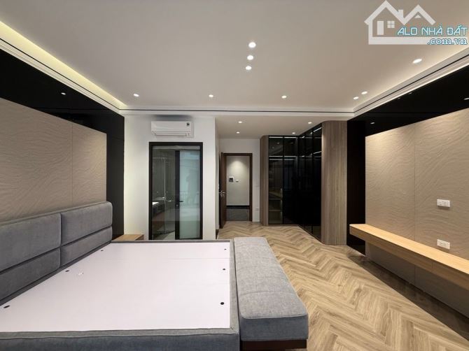 BÁN NHÀ TT BA ĐÌNH DT 55 M 7 T OTO VÀO NHÀ THANG MÁY FULL NỘI THẤT VỊ TRÍ HIẾM