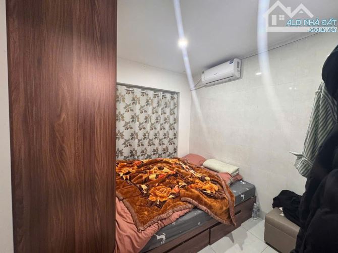 khu vip, tập thể Đầm Trấu, phân lô, sổ to, thoáng sáng, 65m2 2pn ở ngay chỉ 4,58 tỷ