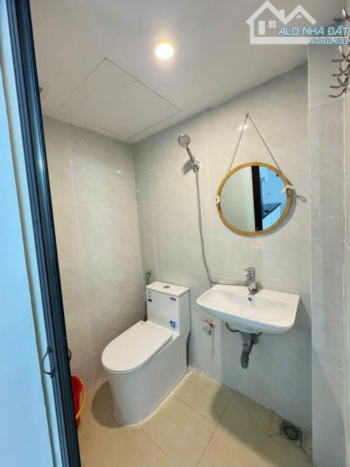 Có 1.0.2 tập thể khu vip Nguyễn Chí Thanh, Đống Đa, ô tô, 65m2 2pn ở ngay chỉ 4,1 tỷ