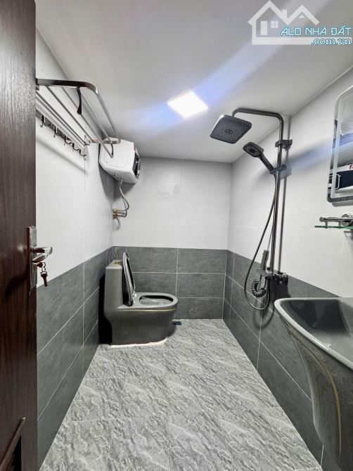 CĂN HỘ MẶT PHỐ CỬA NAM-HOÀN KIẾM 51M,3 NGỦ - SỔ RIÊNG CHỈ 3.98 TỶ -FULL NỘI THẤT