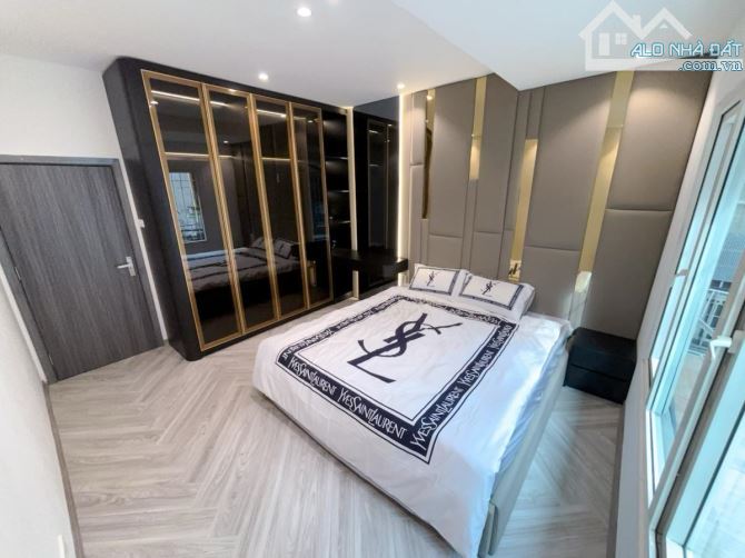 CHUNG CƯ QUÂN ĐỘI PHỐ NGUYỄN KHOÁI DT75M-Ô TÔ TRÁNH-DÂN TRÍ CAO- FULL NỘI THẤT-GIÁ 4.75 TỶ