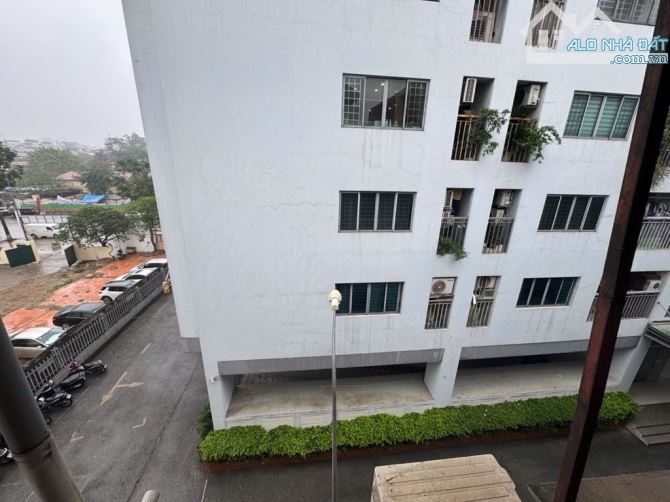 Nhà đẹp Trịnh Định Cửu – Phân lô quân đội – Ô tô đỗ cửa – 35m2 x 4 tầng – Tầm giá 11.x tỷ