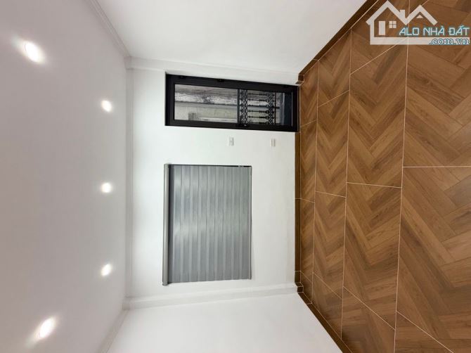 BAN NHÀ NGỌC HÀ BA ĐÌNH 40 M 4 TẦNG NHỈNH 10TỶ SÁT PHỐ FUL NỘI THẤT TIỆN ÍCH VÀNG SỔ ĐẸP