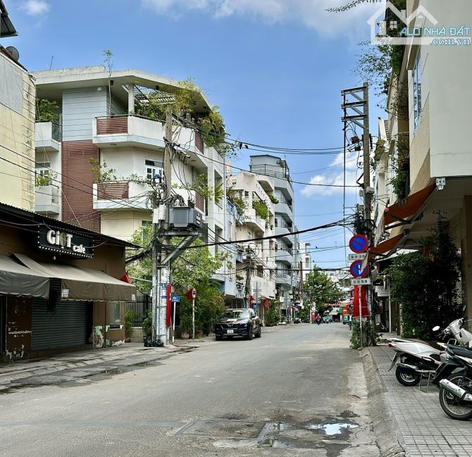 Bán nhà HXT Phan Đăng Lưu PN, 5 tầng, có cửa thoát hiểm, nở hậu tài lộc, nhích 11 tỷ