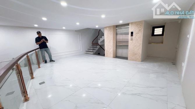 XÃ ĐÀN - PHẠM NGỌC THẠCH SIÊU PHẨM 8 TẦNG THANG MÁY - Ô TÔ - KINH DOANH -2THOÁNG