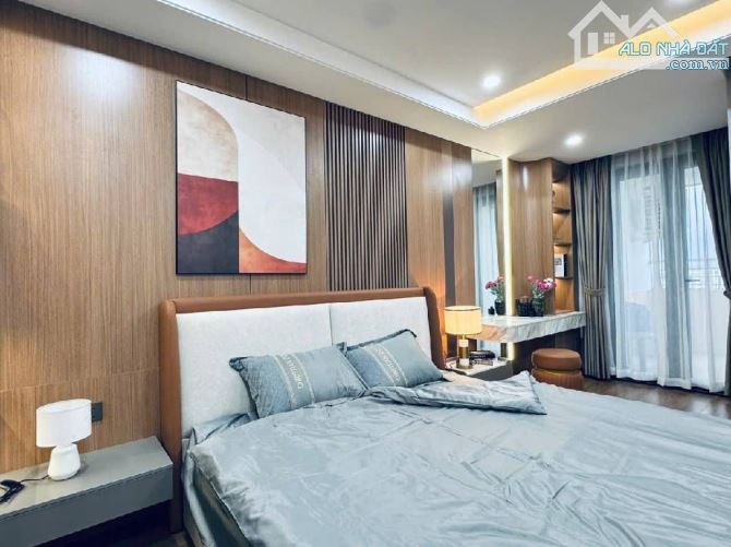 BÁN NHÀ PHÂN LÔ, Ô TÔ NGỦ TRONG NHÀ PHỐ NGUYỄN QUÝ ĐỨC 6 TẦNG THANG MÁY -85M2- 23,5 TỶ