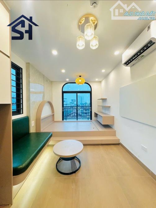 Bán Nhà Dòng Tiền CCMN Phân Lô Hoàng Đạo Thành 7 Tầng 1 Hầm Lô Góc 25 Căn Hộ Khép Kín