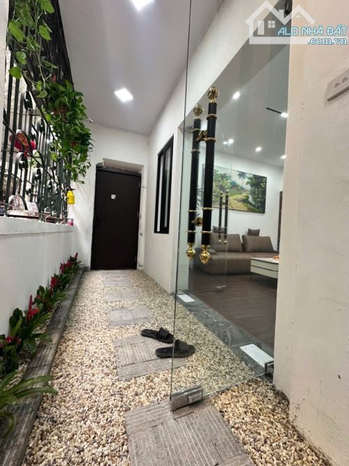 TẬP THỂ 2 NGỦ PHỐ VỌNG HÀ - GIÁ CHỈ NHỈNH 2 TỶ KHẨU HOÀN KIẾM