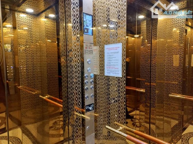 BÁN TÒA NHÀ NGUYÊN HỒNG 70M2 - 8.5 TẦNG XÂY MỚI - 5M MẶT TIỀN - VỈA HÈ ÔTÔ TRÁNH - 43.5 TỶ