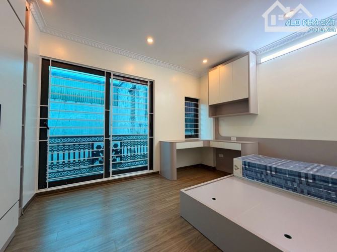 siêu phẩm phố lò đúc - hai bà trưng -dt 48m *6 tầng / thang máy / nhà mới /ngõ thông / zá