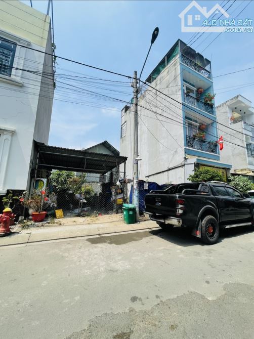 BÁN ĐẤT PHÂN LÔ NGAY VINHOME Q9 - GẦN CHỢ GÒ CÔNG - 51M2(4.3x11.9) - CHỈ 3.5 TỶ - 2