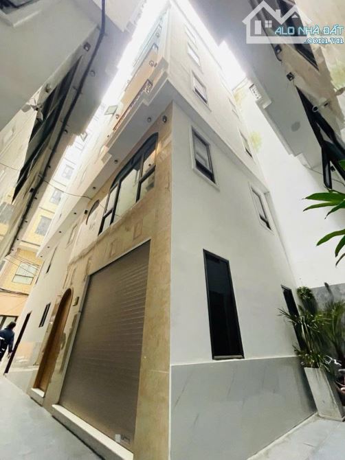 BÁN NHÀ ĐẸP TRẦN DUY HƯNG - CẦU GIẤY - LÔ GÓC 2 THOÁNG - GẦN Ô TÔ -NHÀ MỚI Ở NGAY- 14.8 TỶ