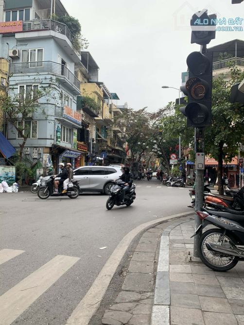 Bán Mặt phố Bát Đàn Hoàn Kiếm 80m mt 5m nhỉnh 50 tỷ kinh doanh tấp nập vài bước ra hồ Gươm