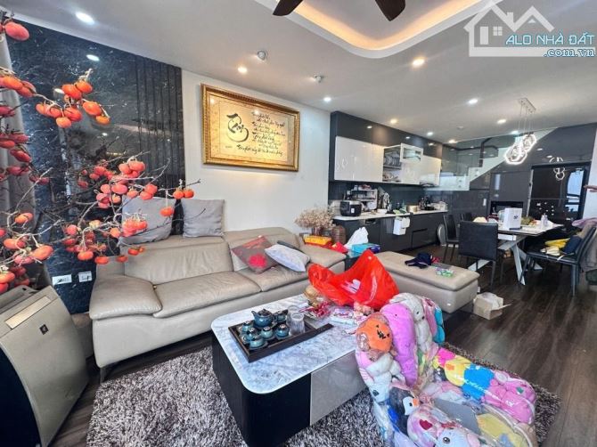 CĂN HỘ CHUNG CƯ SUNSHINE TẦNG TRUNG - 3 PHÒNG NGỦ - TẶNG FULL NỘI THẤT XỊN SÒ - BẠT NGÀ