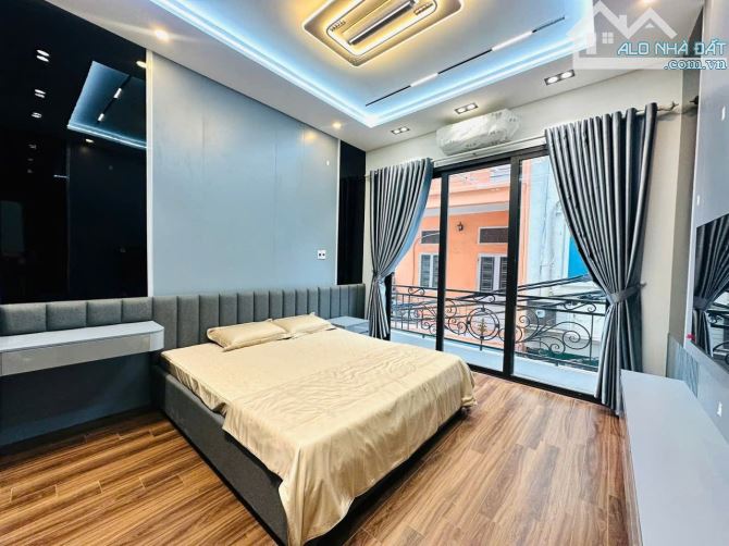 Bìa Đẹp cất két _ NHÀ ĐẸP LONG LANH