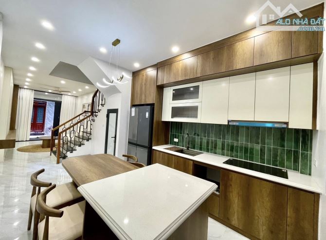 Hàng xóm Võ Thị Sáu-5 ngủ,yên tĩnh ở sướng-57m-10 tỷ 9